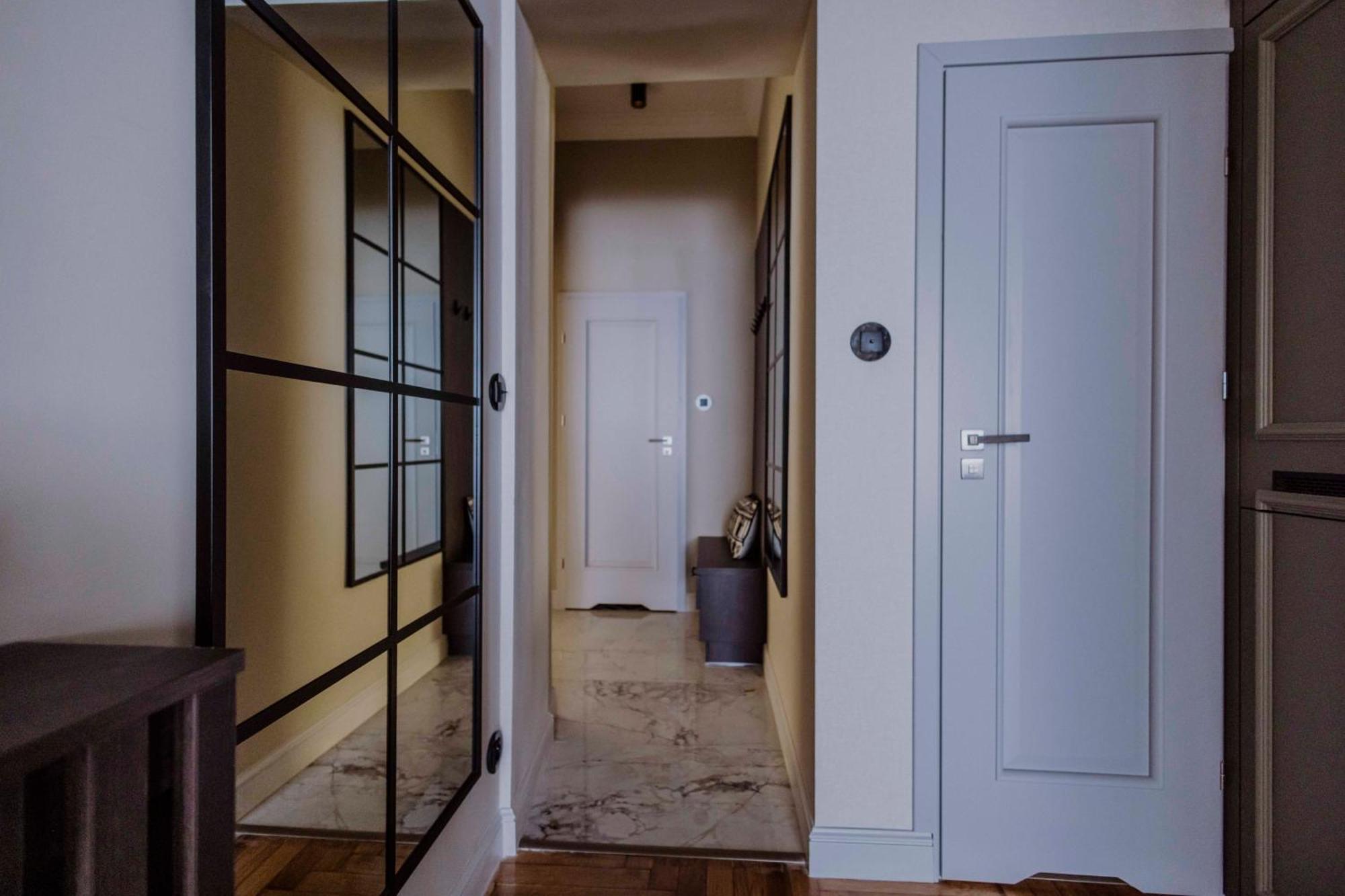 Crown Pearl - Wonderful Apartment, 110Scm, 4 Rooms Krakow Exterior photo